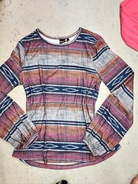 Cruel Long Sleeve Striped Top in Pink & Blue Size Small